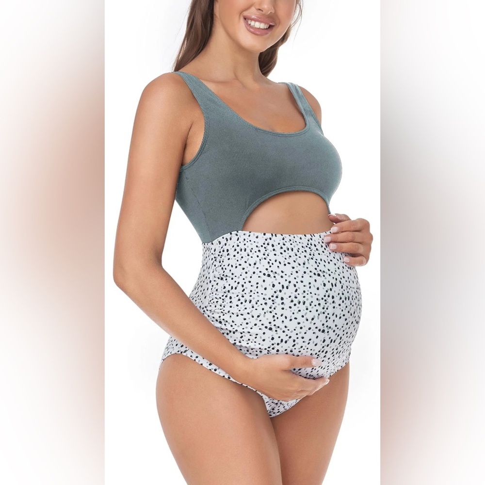 EAST ELEGANT Maternity One Piece Swimsuit Cut Out Ribbed Gray Dots NWT Size L